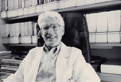 nowell in a lab in 1997